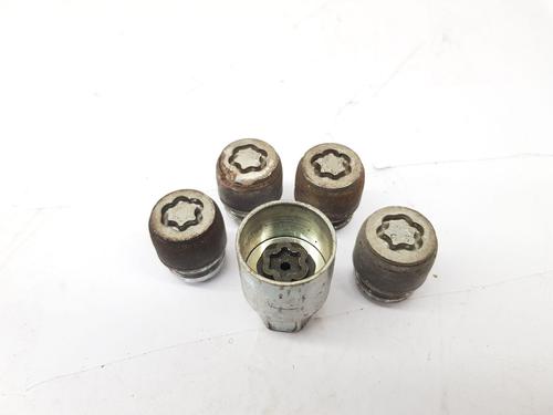 BP31959668O1 main image