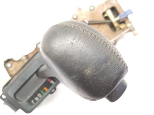 Gear lever TOYOTA LAND CRUISER 90 (_J9_) 3.0 TD (KZJ90_, KZJ95_, KZJ90R, KZJ95R, KZJ90W, KZJ95W) | BP28329642M90 