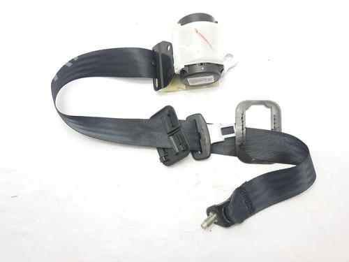 Used Rear center seatbelt NISSAN JUKE (F15) 1.5 dCi (110 hp) 30402675
