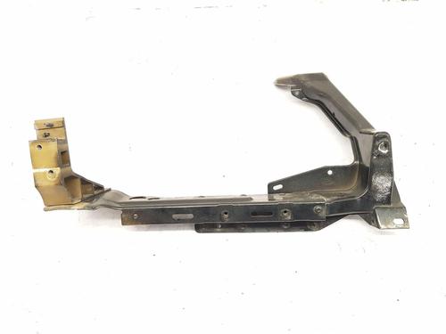 Linker koplampsteun LAND ROVER RANGE ROVER VELAR (L560) 2.0 D240 SD4 4x4 (241 hp) 30737745