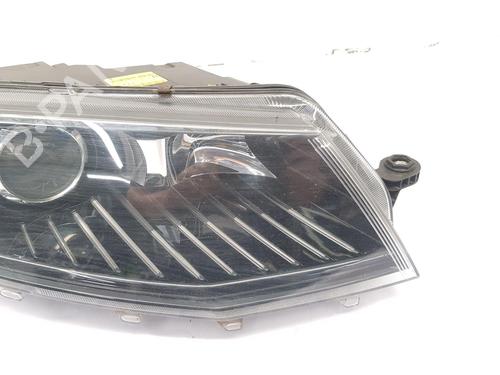 Right headlight SKODA OCTAVIA III Combi (5E5, 5E6) 1.6 TDI | BP29514674C29 