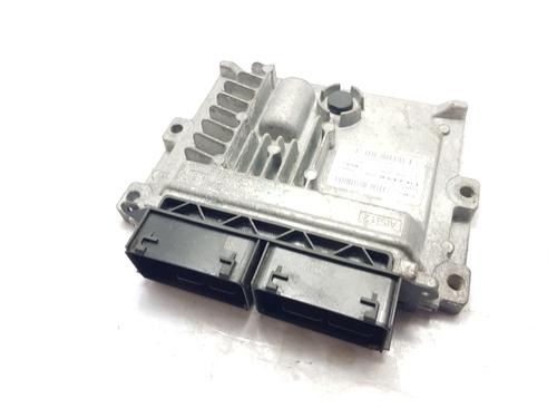 Used Engine control unit (ECU) FORD KUGA II (DM2) 2.0 TDCi 4x4 (180 hp) 30976747
