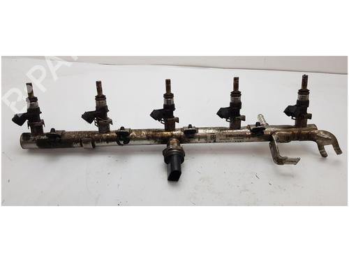 Used Injection rail Injection rail 22672748 22672748