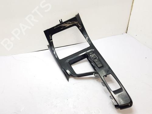 Altro BMW X1 (F48) sDrive 18 d (150 hp) 29549073