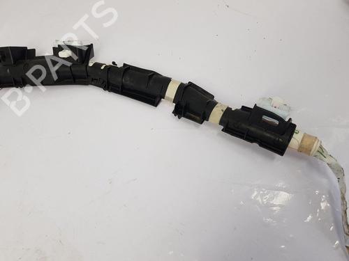 Right curtain airbag TOYOTA COROLLA Hatchback (_E21_, _EA1_, _EH1_) 1.8 Hybrid (ZWE211, ZWE219) | BP29957125C12 