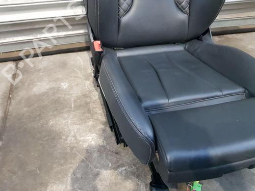 Right front seat AUDI A3 Limousine (8VS, 8VM) RS3 quattro | BP30923993C16 - Image 5