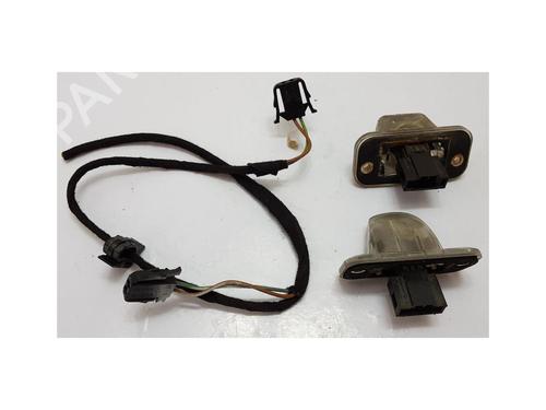 Used Licence plate light VW TRANSPORTER T4 Van (70A, 70H, 7DA, 7DH) 1.9 TD (68 hp) 22679714