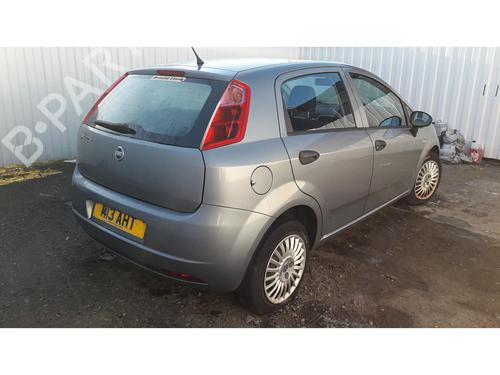 Steering column FIAT GRANDE PUNTO (199_) 1.2 | BP22658679M21 