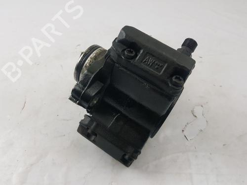 Used Fuel pump MERCEDES-BENZ C-CLASS (W204) C 220 CDI (204.008) (170 hp) 31959764