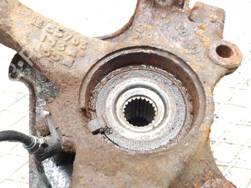 Right front steering knuckle VAUXHALL CORSA Mk III (D) (S07) 1.0 i 12V (L08) | BP23119268M26 