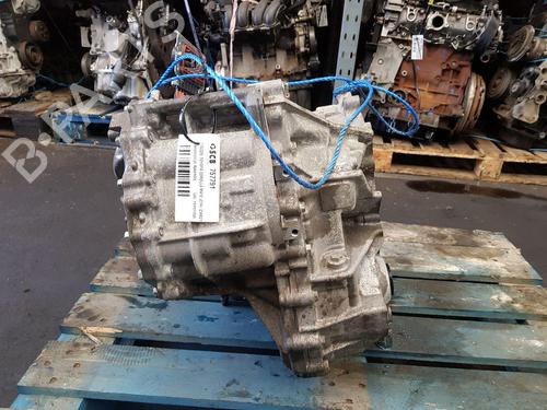 Gearbox TOYOTA COROLLA Estate (_E21_) 1.8 Hybrid (ZWE211W) | BP30138047M3