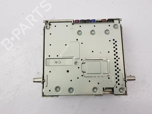 Radio ASTON MARTIN VANTAGE Coupe V8 BP22683243E6