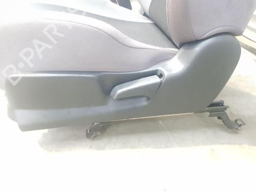Right front seat SUBARU IMPREZA Saloon (GD) 2.0 i R AWD (GD9) | BP22659613C16 