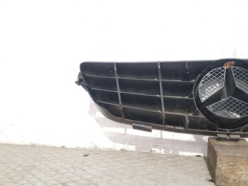 Grille MERCEDES-BENZ CLK (C209) CLK 270 CDI (209.316) | BP29815890C40