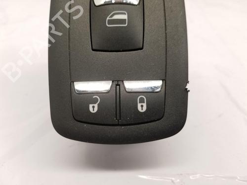 Left front window switch MASERATI LEVANTE SUV (M161) 3.0 D Q4 | BP35795829I27 - Image 2