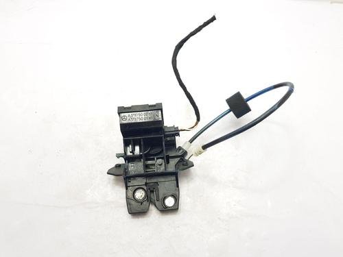 Used Hood lock MERCEDES-BENZ CLK (C209) CLK 350 (209.356) (272 hp) 30737769