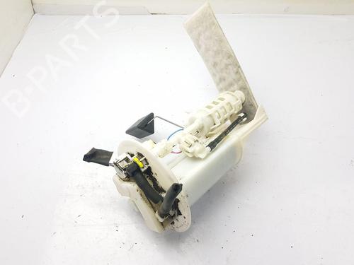 Used Fuel pump Fuel pump TOYOTA VERSO S (_P12_) 1.33 (NSP120_) (99 hp) 34425847 34425847