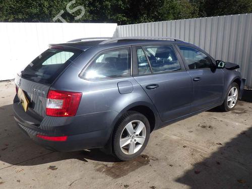Left sun visor SKODA OCTAVIA III Combi (5E5, 5E6) 1.6 TDI | BP35746338I1  - Image 10