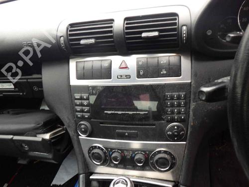Front left lock MERCEDES-BENZ C-CLASS Coupe (CL203) C 180 Kompressor (203.746) | BP28283855C98 