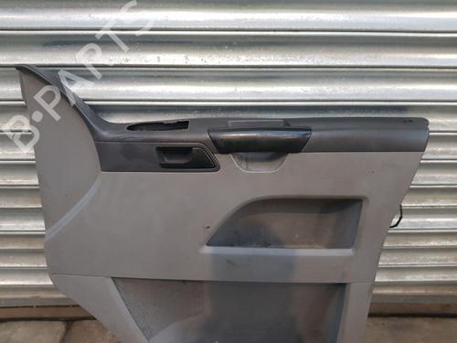 Garniture avant droite VW TRANSPORTER T5 Van (7HA, 7HH, 7EA, 7EH) 1.9 TDI | BP30471647C59 