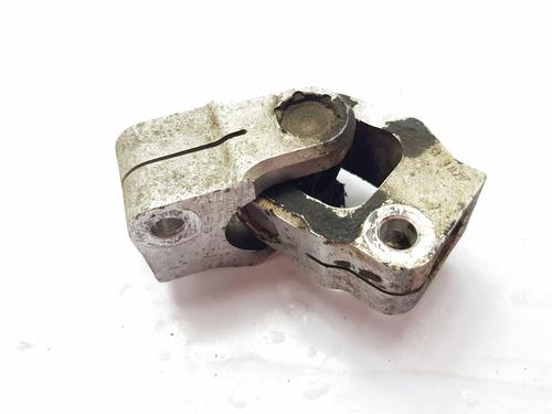Used Steering column universal joint VOLVO XC90 I (275) D5 AWD (200 hp) 28104951