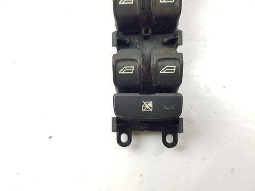Right front window switch LAND ROVER FREELANDER 2 (L359) 2.2 TD4 4x4 | BP38267043I26 - Image 3