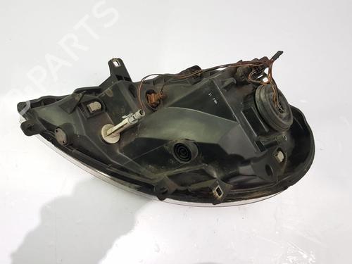 Right headlight VAUXHALL VIVARO A Van (X83) 2.0 CDTI | BP25838946C29 
