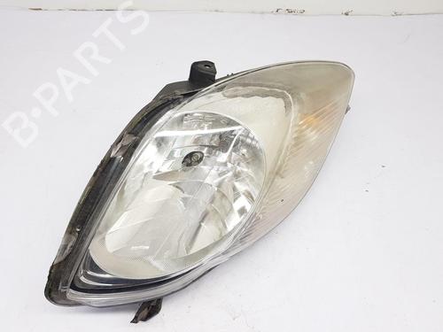 Used Right headlight TOYOTA YARIS (_P9_) 1.33 VVT-i (NSP90_, NSP90R) (100 hp) 29440249