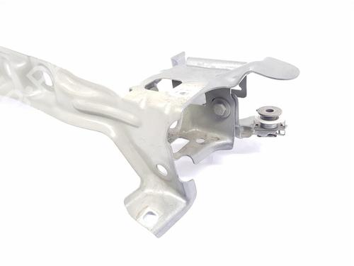 Support BMW 1 (F40) 118 i | BP29957217C155