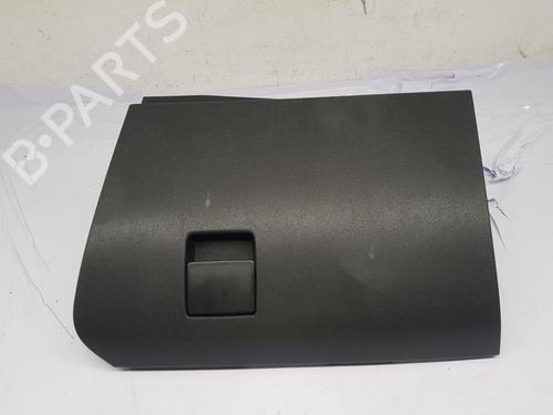 Vano posta oggetti VAUXHALL ASTRA Mk V (H) (A04) 1.6 (L48) (115 hp) 31603540