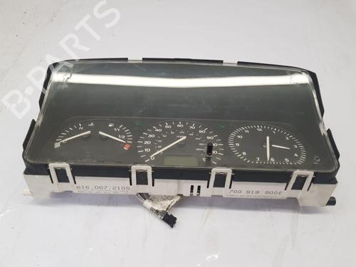 Used Instrument cluster Instrument cluster VW TRANSPORTER T4 Van (70A, 70H, 7DA, 7DH) 1.9 TD (68 hp) 40551538 40551538