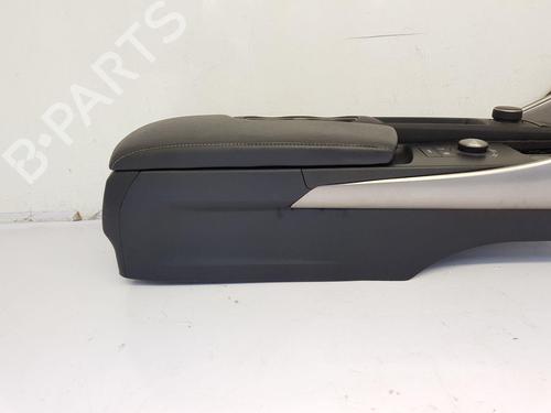 Armrest / Center console LEXUS IS III (_E3_) 300h (AVE30_, AVE30R) | BP26943155I20 
