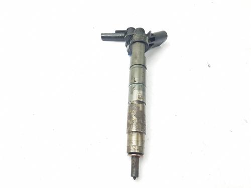 Used Injector Injector MERCEDES-BENZ GLA (H247) GLA 220 d 4-matic (247.715) (190 hp) 33295862 33295862