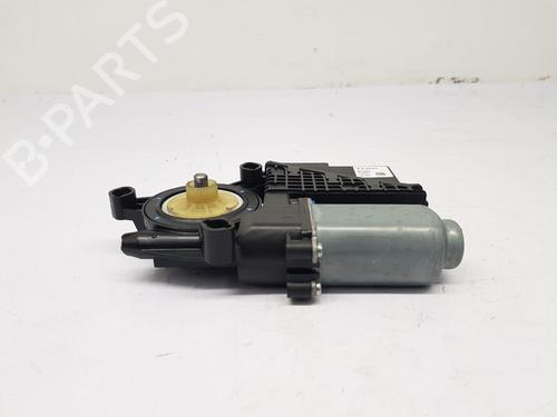 Motor elevalunas delantero derecho VW POLO IV (9N_, 9A_) 1.4 TDI | BP30330889E20