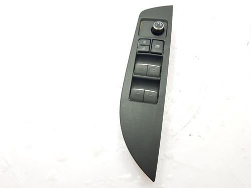 Used Right front window switch TOYOTA COROLLA Hatchback (_E21_, _EA1_, _EH1_) 1.8 Hybrid (ZWE211, ZWE219) (122 hp) 28081181