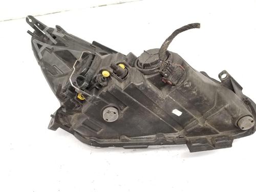 Left headlight VAUXHALL CORSA Mk III (D) (S07) 1.4 (L08) | BP28175554C28 