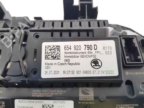 Instrument cluster SKODA SCALA (NW1) 1.0 TSI | BP32632318C47