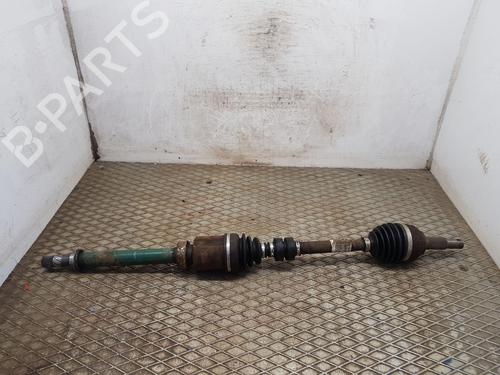 Aandrijfas rechts voor NISSAN QASHQAI I (J10, NJ10) 1.6 (117 hp) 31282577