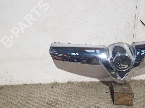Atrapa chłodnicy / Grill VAUXHALL CORSA Mk III (D) (S07) 1.2 (L08) | BP30045431C40