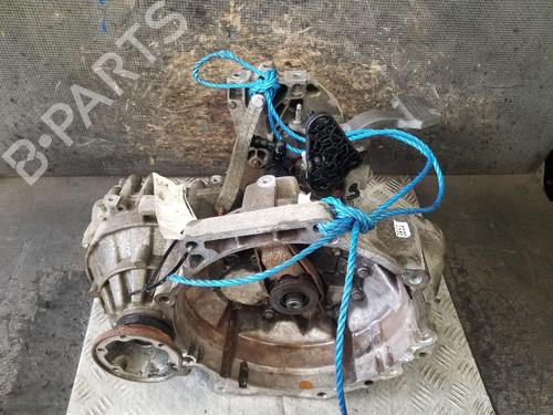 Used Gearbox Gearbox VW GOLF VII Variant (BA5, BV5) 1.6 TDI (105 hp) 35885413 35885413