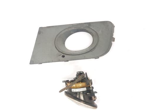 left-front-fog-light-vw-amarok-2ha-2hb-s1b-s6b-s7a-s7b-agd-2010-29292611 main image