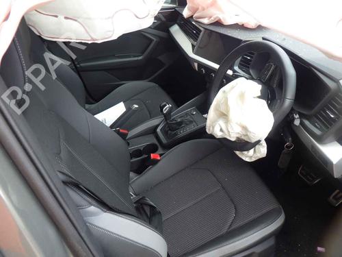Gear lever AUDI A1 Sportback (GBA) 35 TFSI | BP33295800M90  - Image 14