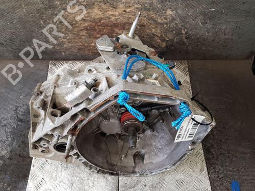 gearbox-dacia-duster-hs_-2010-2011-2012-2013-2014-2015-2016-2017-2018-36167421 main image