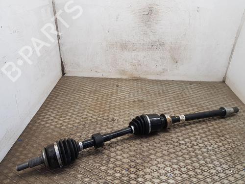 Used Right front driveshaft MAZDA CX-30 (DM) SKYACTIV-G M Hybrid (122 hp) 32177611