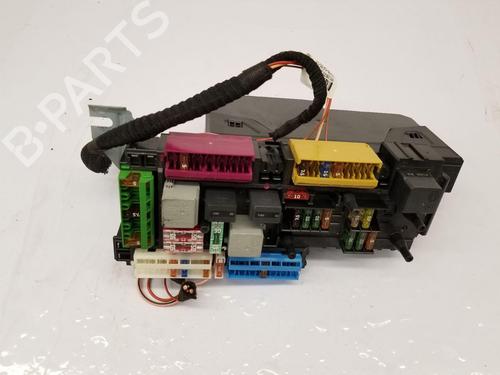 fuse-box-mercedes-benz-e-class-convertible-a207-2010-2011-2012-2013-2014-2015-2016-38410765 main image