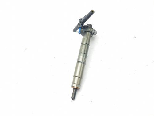 Used Injector Injector MERCEDES-BENZ GLA (H247) GLA 220 d 4-matic (247.715) (190 hp) 33329838 33329838