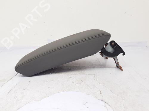 Armrest / Center console SUBARU IMPREZA Hatchback (GU_) 2.0 e-BOXER Hybrid AWD (GUE) | BP35996289I20 - Image 2