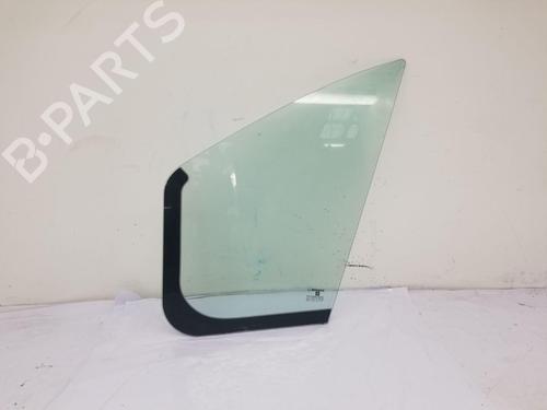 front-left-quarter-glass-renault-trafic-iii-van-fg_-2014-39561519 main image