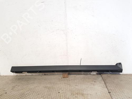 Used Left sideskirt Left sideskirt LAND ROVER RANGE ROVER VELAR (L560) 2.0 D200 MHEV 4x4 (204 hp) 36668321 36668321