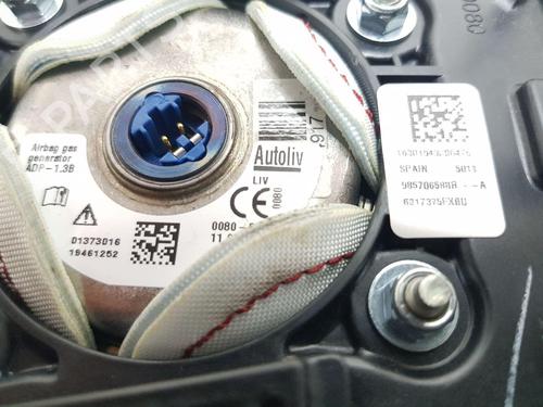 Driver airbag RENAULT CAPTUR I (J5_, H5_) 1.5 dCi 90 (J5N4, J5M5, J5MW, J5M6, J5AL, J5AJ) | BP22676298C9 